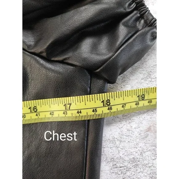 7 For All Mankind Women's Black Faux Leather Puff Sleeves Crop Top Size L - Picture 6 of 8